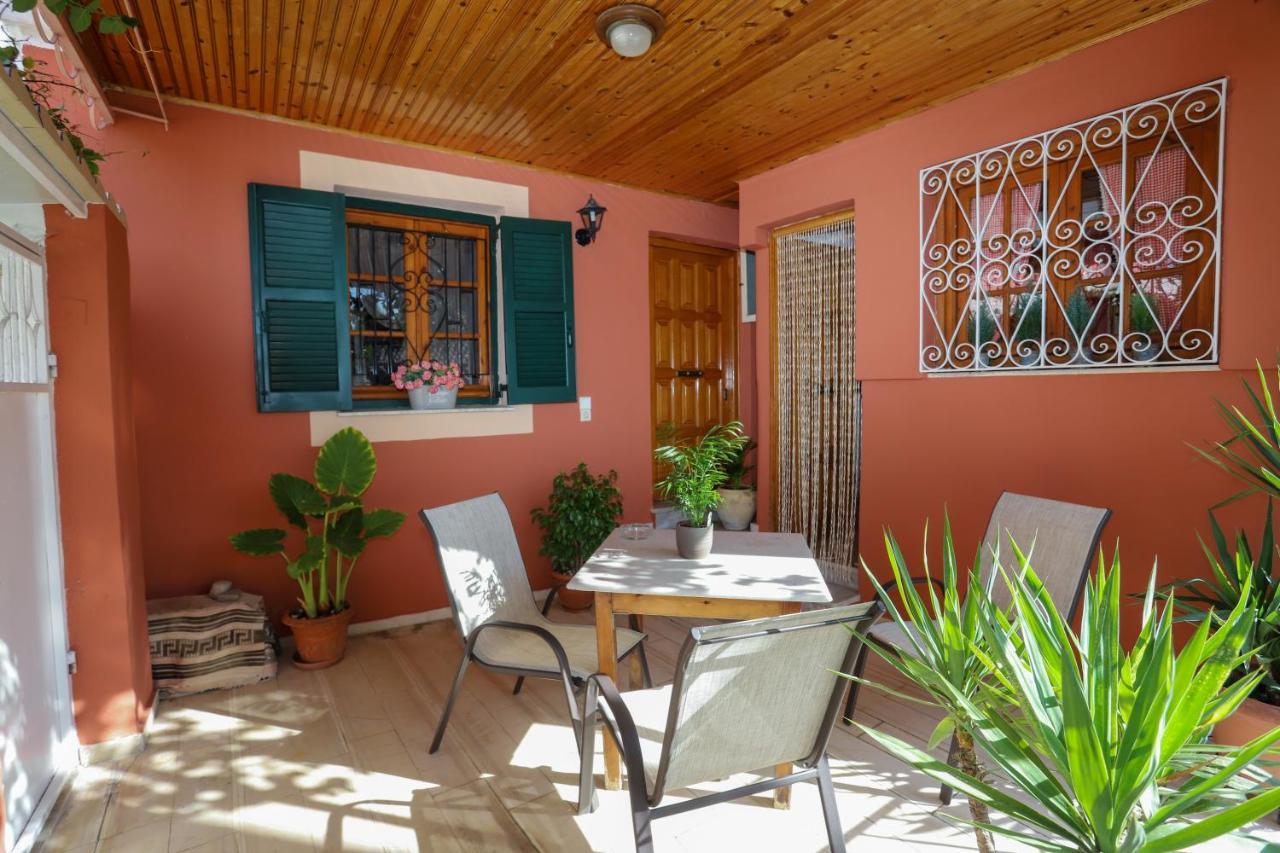 Family House At Corfu Town公寓 外观 照片